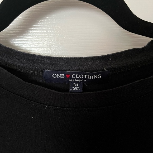 One Clothing Cropped Woodstock Tee Shirt - Picture 3 of 3